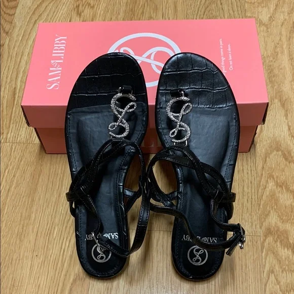 NEW Sam & Libby Black Sandals with Silver Accents - Picture 3 of 5